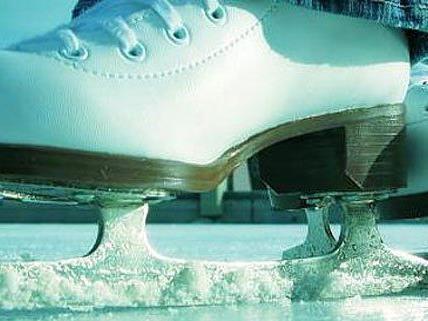 Nicht nur im Winter kann man in der Wiener Stadthalle Eislaufen.