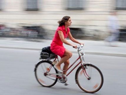 Derzeit wird geprüft, auf welchen Straßen Radwegebenützungspflicht aufgehoben werden kann.