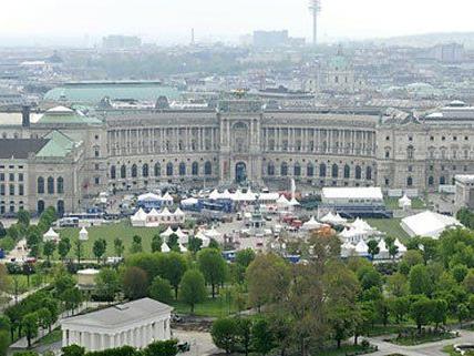 Am Heldenplatz wird am 8. Mai das erste Fest der Freude gefeiert.