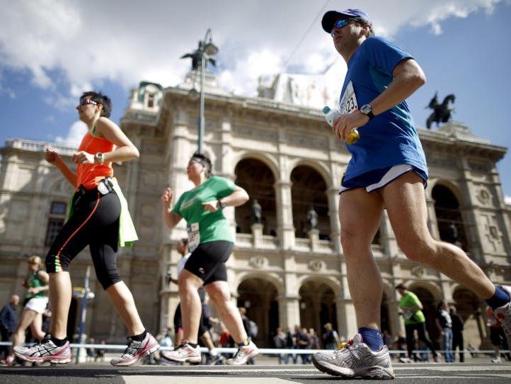 Gute Stimmung und Bestzeiten am Vienna City Marathon 2013. Gute Stimmung und Bestzeiten am Vienna City Marathon 2013.