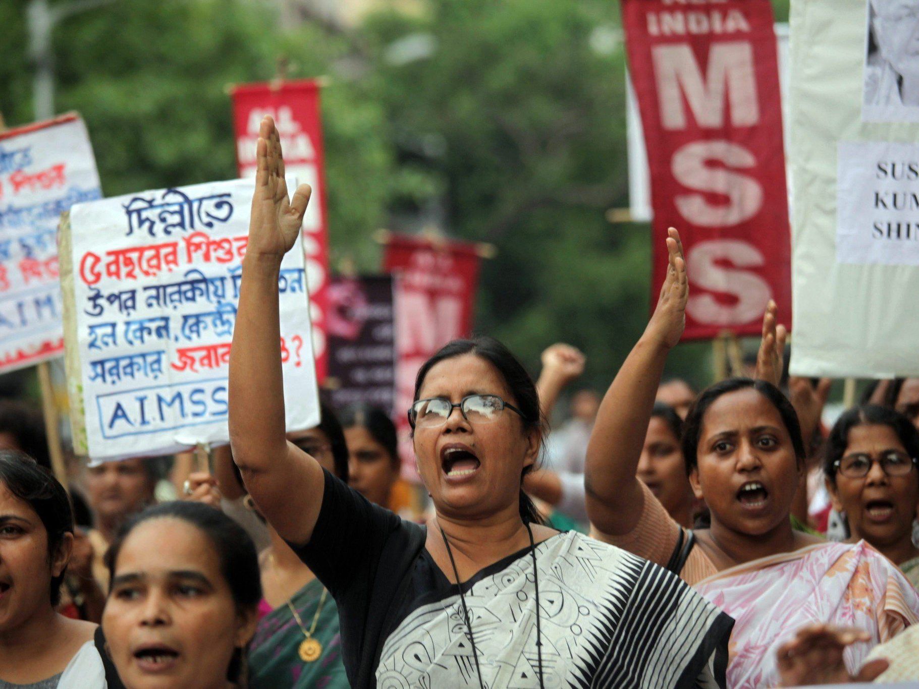 Indien: Hunderte demonstrierten gegen sexuelle Gewalt. Indien: Hunderte demonstrierten gegen sexuelle Gewalt.