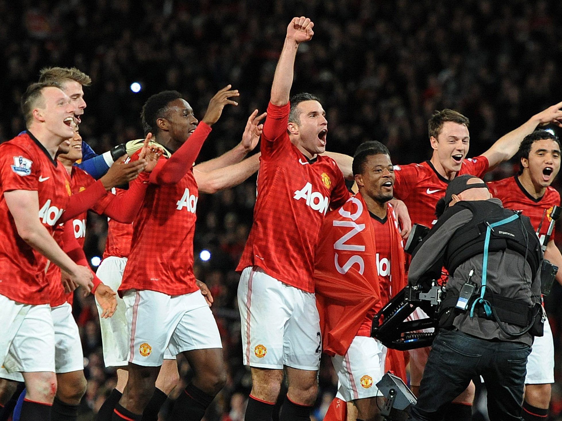 Die "Red Devils" halten nach 34 Spielen bei 84 Punkten. Die "Red Devils" halten nach 34 Spielen bei 84 Punkten.