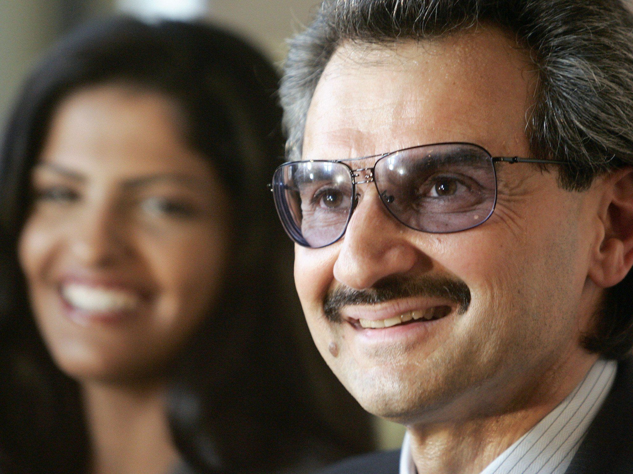 Prinz AlWaleed bin Talal: 500.000 ausländische Chauffeure könnten eingespart werden. Prinz AlWaleed bin Talal: 500.000 ausländische Chauffeure könnten eingespart werden.