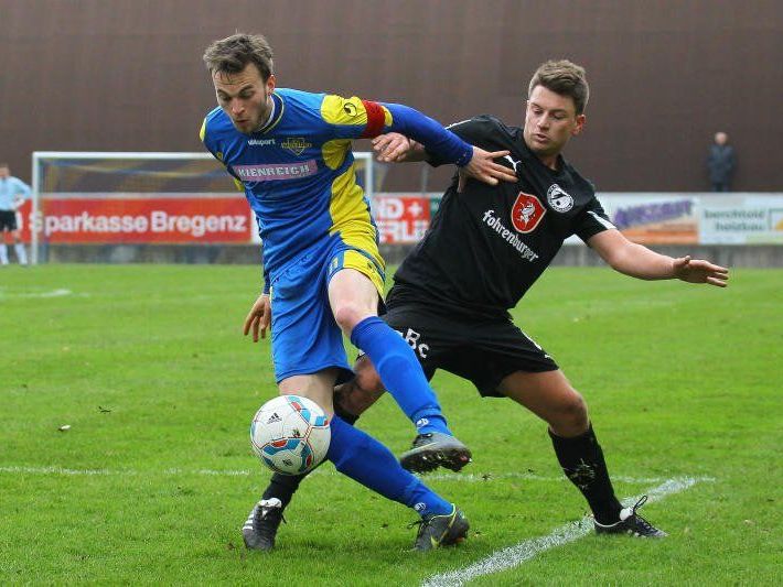 Tobias Neubauer rettet dem FC Wolfurt im Heimspiel gegen Rätia Bludenz einen Punkt. Tobias Neubauer rettet dem FC Wolfurt im Heimspiel gegen Rätia Bludenz einen Punkt.