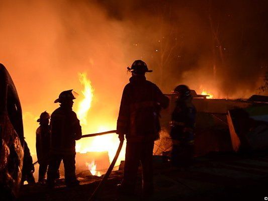 Feuerwehr war schwer beschäftigt Feuerwehr war schwer beschäftigt