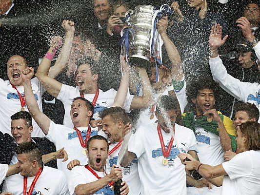 Freude bei GC-Spielern kannte keine Grenzen Freude bei GC-Spielern kannte keine Grenzen