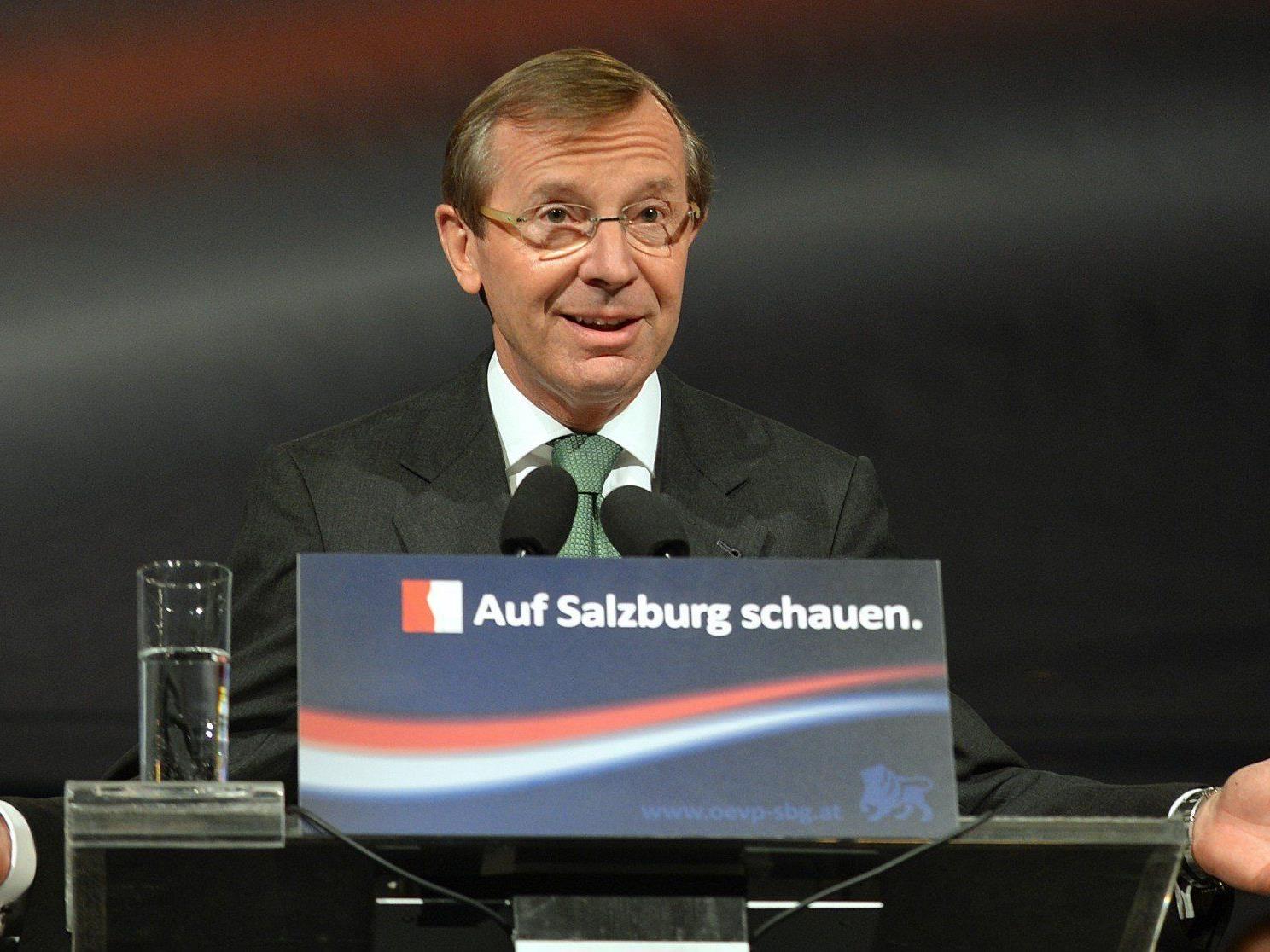 Landtagswahl in Salzburg: Wilfried Haslauer will bis Ende Mai eine Regierung gebildet haben.