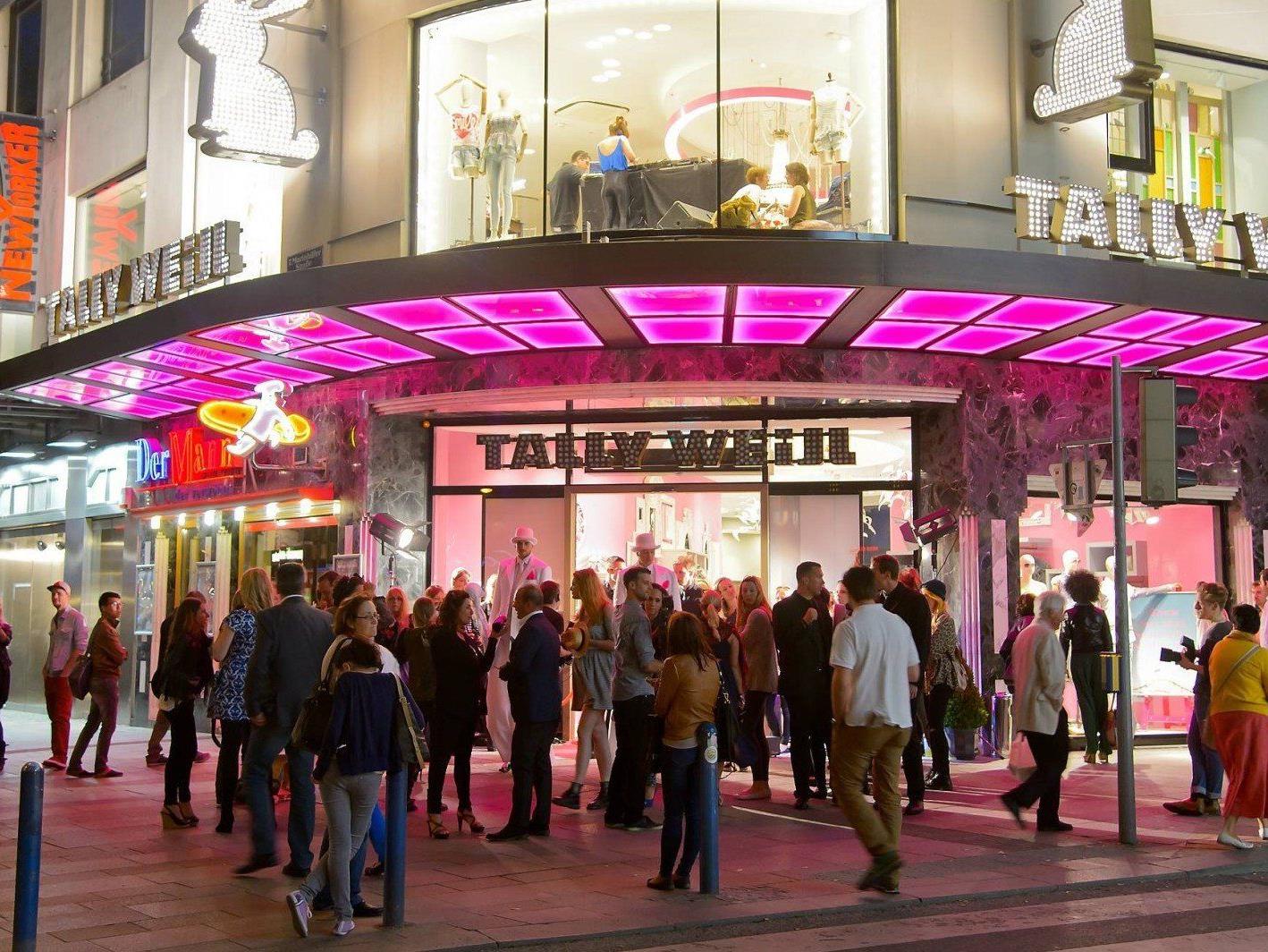 Am Mittwoch wurde der neue Tally Weijl Flagship-Store auf der Wiener Mariahilfer Straße eröffnet.