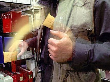 Gewerbsmäßiger Diebstahl – zwei Festnahme in Wien-Favoriten Gewerbsmäßiger Diebstahl – zwei Festnahme in Wien-Favoriten