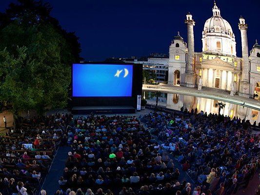 Stimmungsvolle Filmnächte warten auch heuer wieder am Karlsplatz Stimmungsvolle Filmnächte warten auch heuer wieder am Karlsplatz
