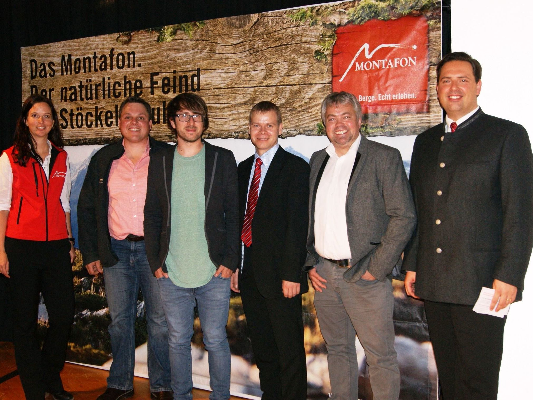 re. n. li.: Katrin Granderath (Marketing), Daniel Dönz, Daniel Kinast, Christoph Metzler, Jürgen Zudrell, Manuel Bitschnau (GF Montafon Tourismus). Nicht auf dem Foto: Ruth Tschofen und Markus Felbermayer. re. n. li.: Katrin Granderath (Marketing), Daniel Dönz, Daniel Kinast, Christoph Metzler, Jürgen Zudrell, Manuel Bitschnau (GF Montafon Tourismus). Nicht auf dem Foto: Ruth Tschofen und Markus Felbermayer.