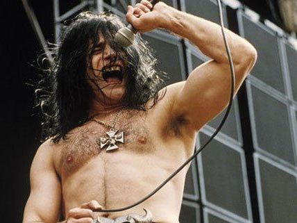 Glenn Danzig tritt am 31. Juli in der Arena auf. Glenn Danzig tritt am 31. Juli in der Arena auf.