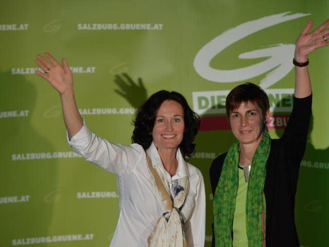 Astrid Rössler, Spitzenkandidatin (r.) und Grüne-Bundessprecherin Eva Glawischnig.