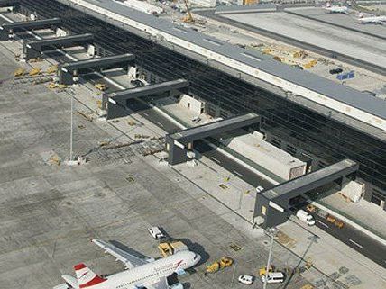 Sanierungen am Flughafen Wien. Sanierungen am Flughafen Wien.