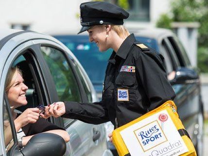 Ab dem 15. Mai wird in Wien Schokolade an Autofahrer verteilt. Ab dem 15. Mai wird in Wien Schokolade an Autofahrer verteilt.