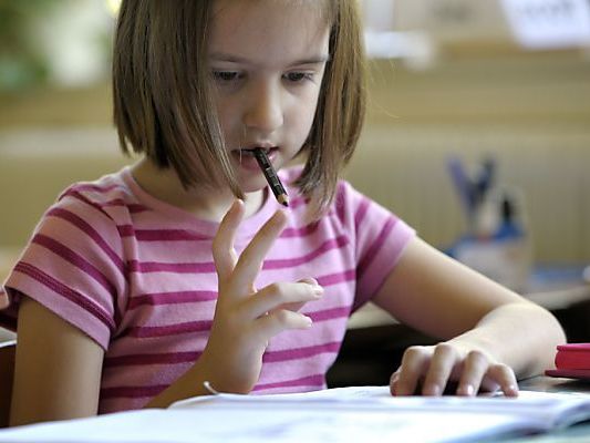 Mathematik steht heute am Test-Programm für die Volksschüler.