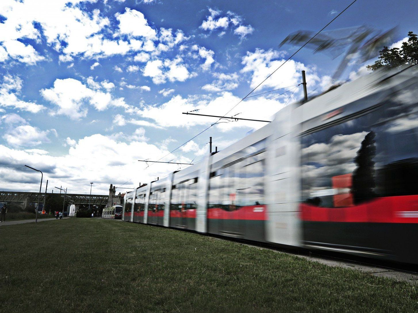 http://www.vienna.at/oeffi-tickets-der-wiener-linien-werden-ab-1-juli-teurer/3561773 http://www.vienna.at/oeffi-tickets-der-wiener-linien-werden-ab-1-juli-teurer/3561773