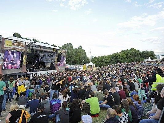 Das is die FM4/Planet.tt-Bühne am DIF 2013 Das is die FM4/Planet.tt-Bühne am DIF 2013