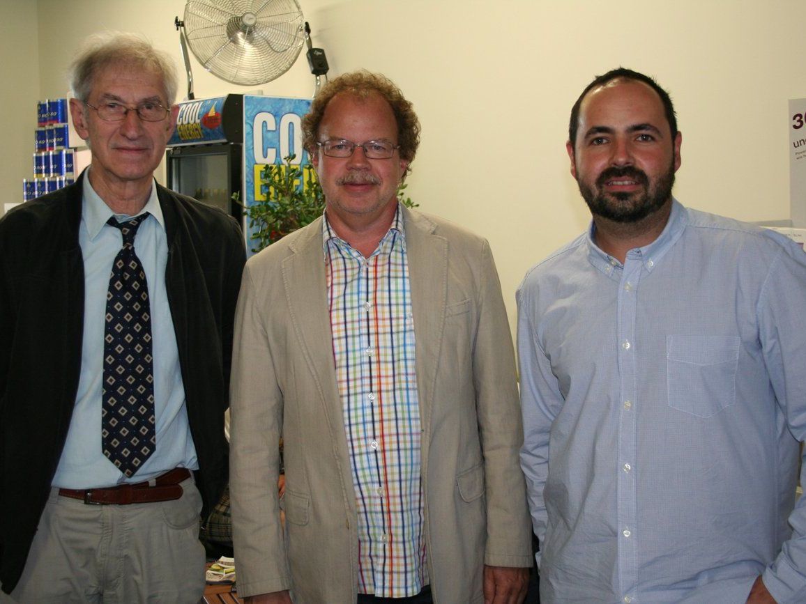 Caritasseelsorger Elmar Simma, Bgm. Florian Kasseroler und Physiotherapeut Sandro Frick. Caritasseelsorger Elmar Simma, Bgm. Florian Kasseroler und Physiotherapeut Sandro Frick.