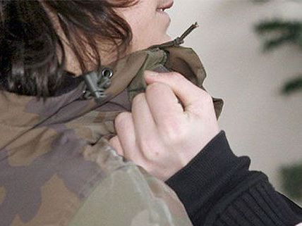 Zwei Jugendliche nach Raubüberfall in Wien Leopoldstadt festgenommen Zwei Jugendliche nach Raubüberfall in Wien Leopoldstadt festgenommen