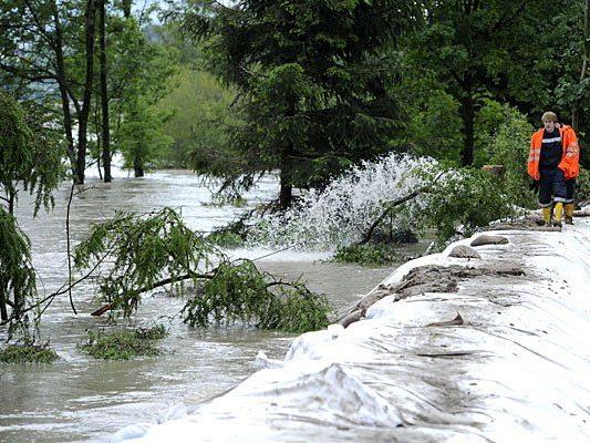 Hochwasser: Zahlreiche Fließgewässer in Österreich gefährdet