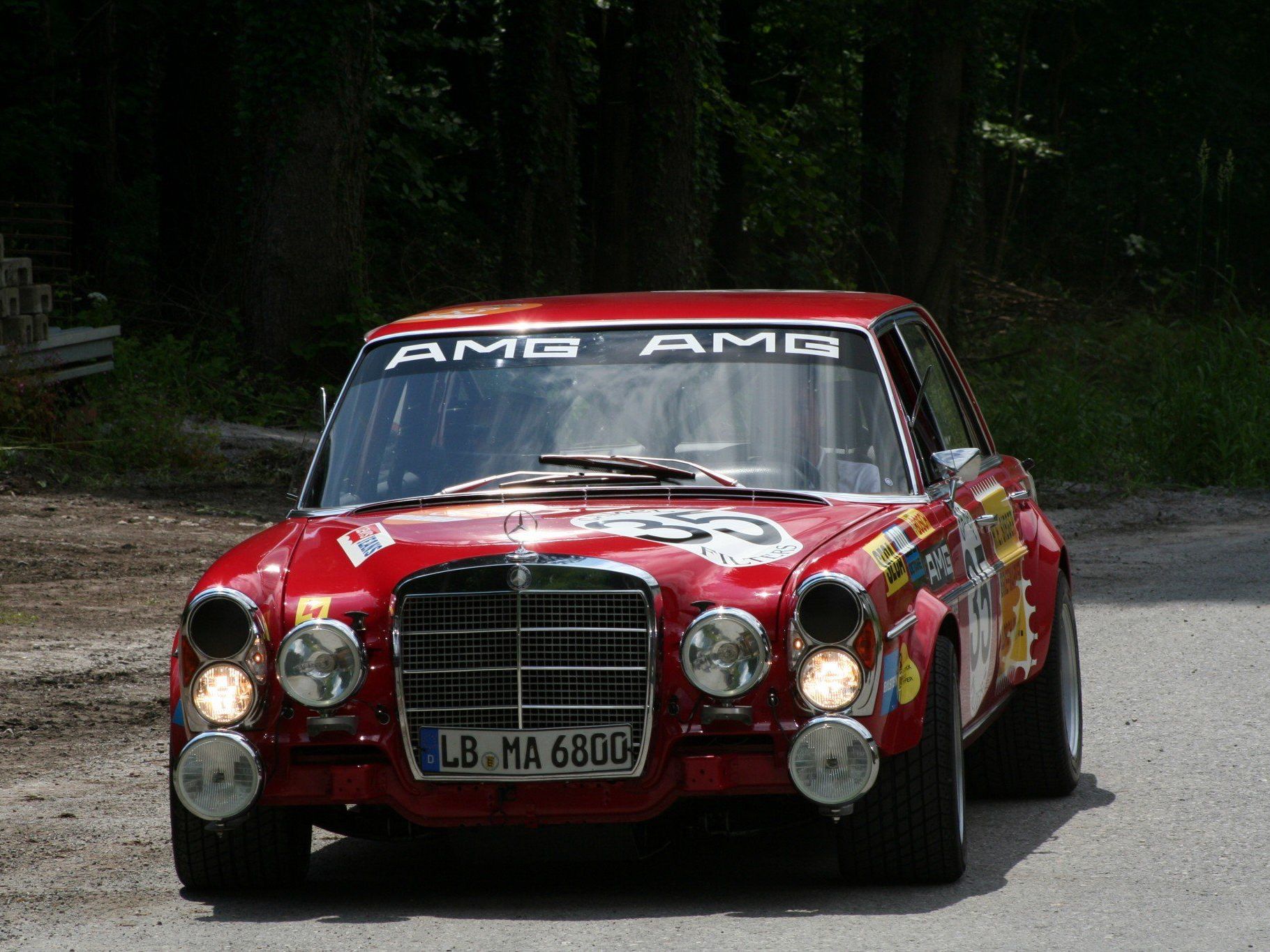 Auch der legendäre AMG 300SEL 6,8L konnte bestaunt werden. Auch der legendäre AMG 300SEL 6,8L konnte bestaunt werden.