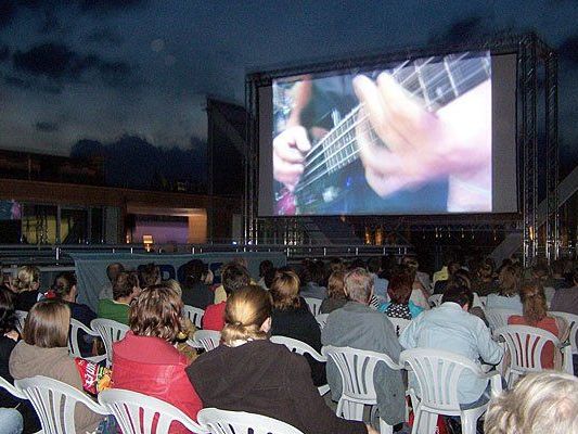 Sommerkino-Highlight: Kino am Dach