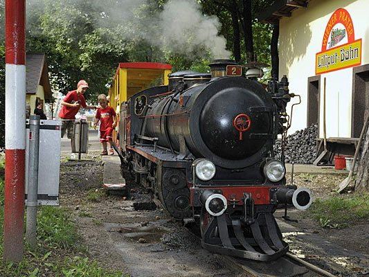 Sie schnauft noch immer: Die Wiener Liliputbahn Sie schnauft noch immer: Die Wiener Liliputbahn