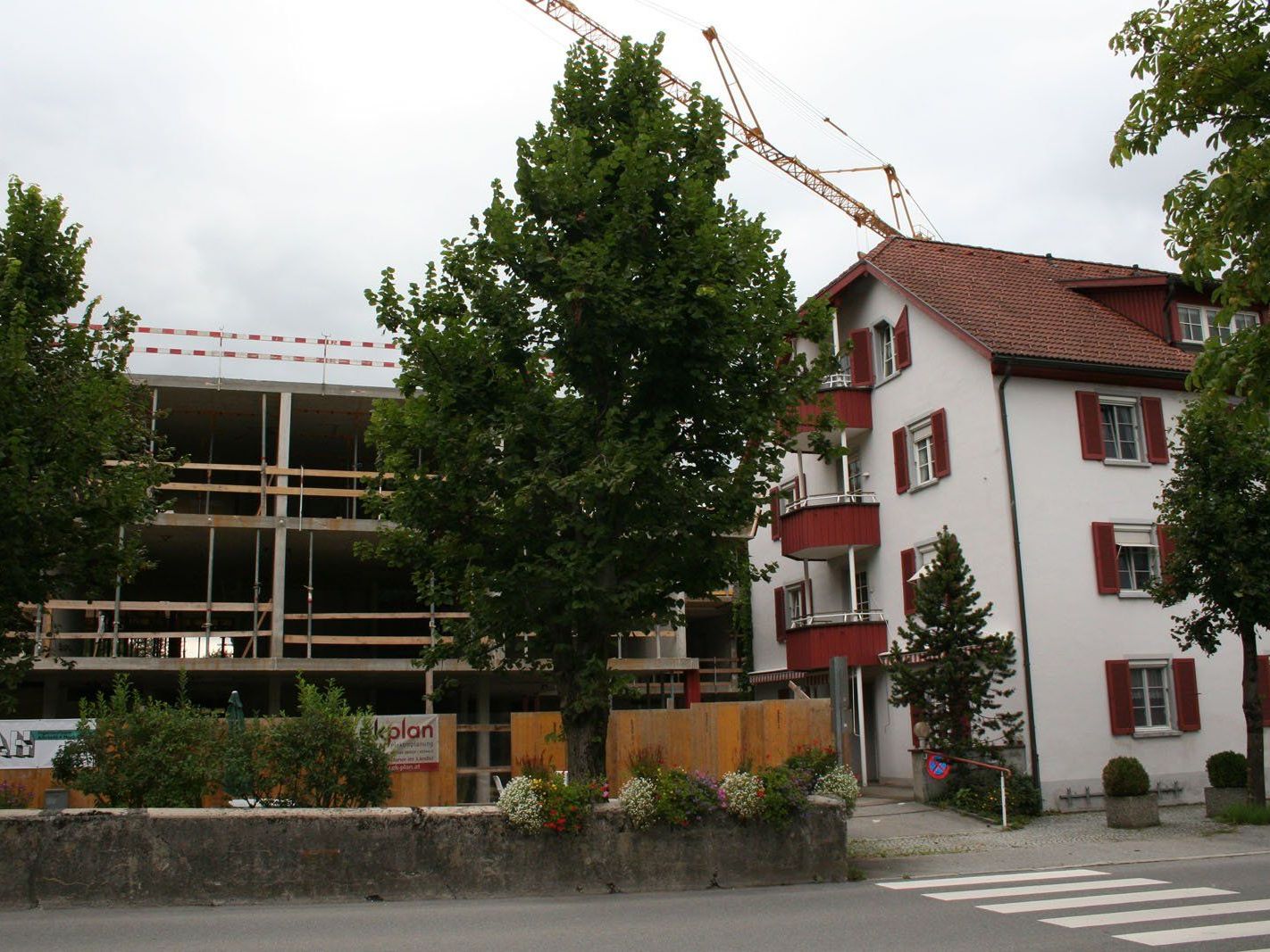 In Nenzing wird aktuell intensiv gebaut – die Finanzierung ist für die Marktgemeinde eine stete Herausforderung. In Nenzing wird aktuell intensiv gebaut – die Finanzierung ist für die Marktgemeinde eine stete Herausforderung.
