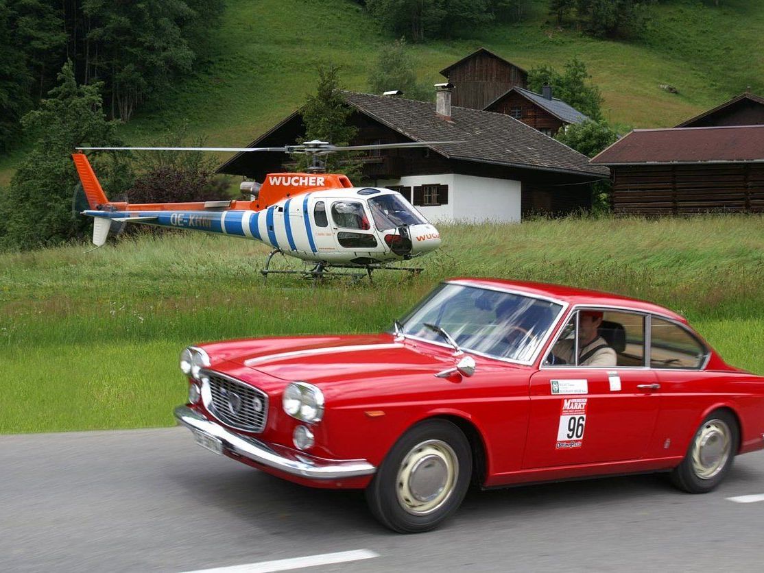 Oldtimer-Zwischenstopp am Freitag, 21. Juni 2013 von 12-14 Uhr bei Wucher Helicopter Oldtimer-Zwischenstopp am Freitag, 21. Juni 2013 von 12-14 Uhr bei Wucher Helicopter