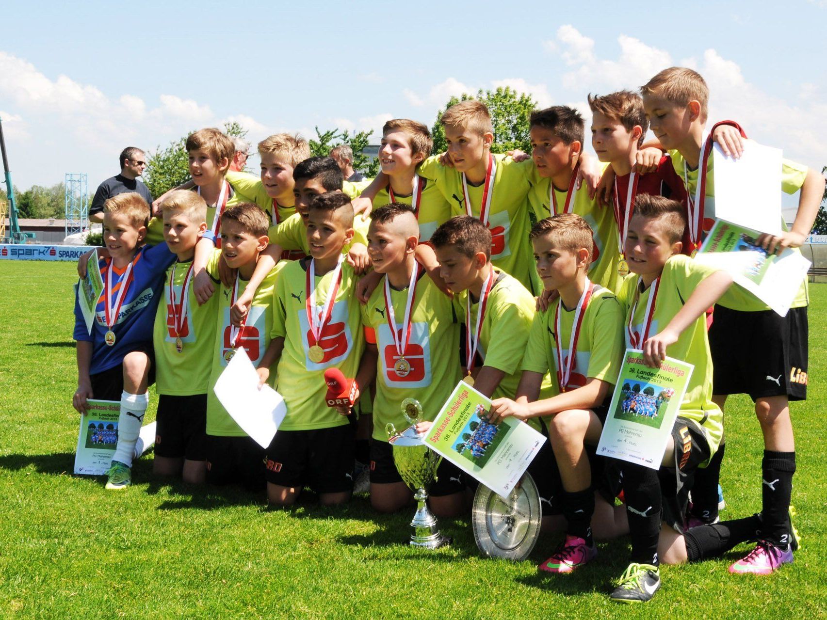 Die Mannschaft des PG Mehrerau ist Sieger der Vorarlberger Schülerliga 2013 Die Mannschaft des PG Mehrerau ist Sieger der Vorarlberger Schülerliga 2013