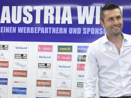 Nenad Bjelica wurde heute als neuer Austria Trainer vorgestellt. Nenad Bjelica wurde heute als neuer Austria Trainer vorgestellt.