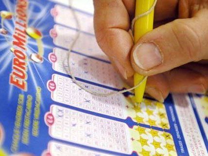 Am Freitag geht es um 166 Millionen Euro. Am Freitag geht es um 166 Millionen Euro.