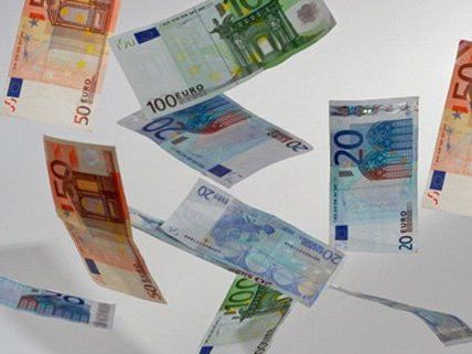 Alle Großpenden an Parteien müssen gemeldet werden. Alle Großpenden an Parteien müssen gemeldet werden.
