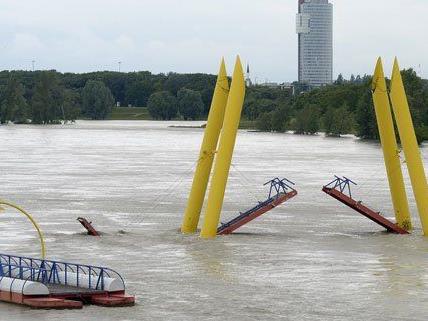 Der Pegelstand der Donau ist bereits jetzt höher als 2002.