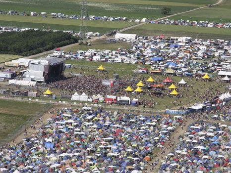 Die Pannenhelfer rechnen mit weiteren Einsätzen beim Nova Rock. Die Pannenhelfer rechnen mit weiteren Einsätzen beim Nova Rock.