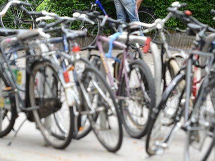 2.000 Fahrradfahrer werden beim RADcorso erwartet. 2.000 Fahrradfahrer werden beim RADcorso erwartet.