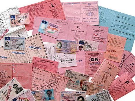 Der Pensionist hatte sein Leben lang nie den Führerschein gemacht. Der Pensionist hatte sein Leben lang nie den Führerschein gemacht.