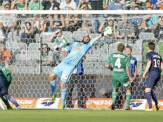 Rapid-Goalie Novota wurde einige Male geprüft Rapid-Goalie Novota wurde einige Male geprüft