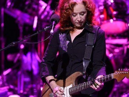 Bonnie Raitt begeisterte in der Wiener Staatsoper.