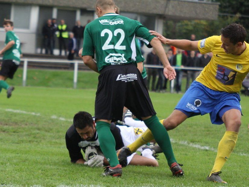 Auf DSV Goalie Göki Hacisalihoglu wartet im ÖFB Cup Heimspiel gegen Kitzbühel viel Arbeit. Auf DSV Goalie Göki Hacisalihoglu wartet im ÖFB Cup Heimspiel gegen Kitzbühel viel Arbeit.