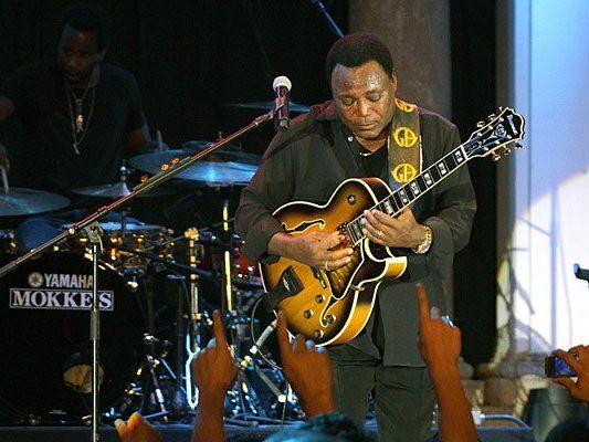 Wo immer Jazz-Musiker George Benson auftritt, sorgt er für beste Stimmung Wo immer Jazz-Musiker George Benson auftritt, sorgt er für beste Stimmung