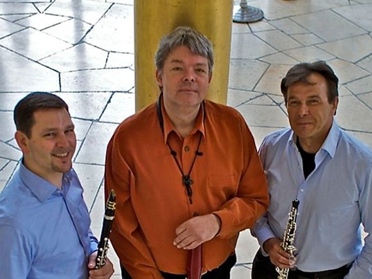 „Trio d'Anches“ mit Mitgliedern des Antares Ensembles. „Trio d'Anches“ mit Mitgliedern des Antares Ensembles.
