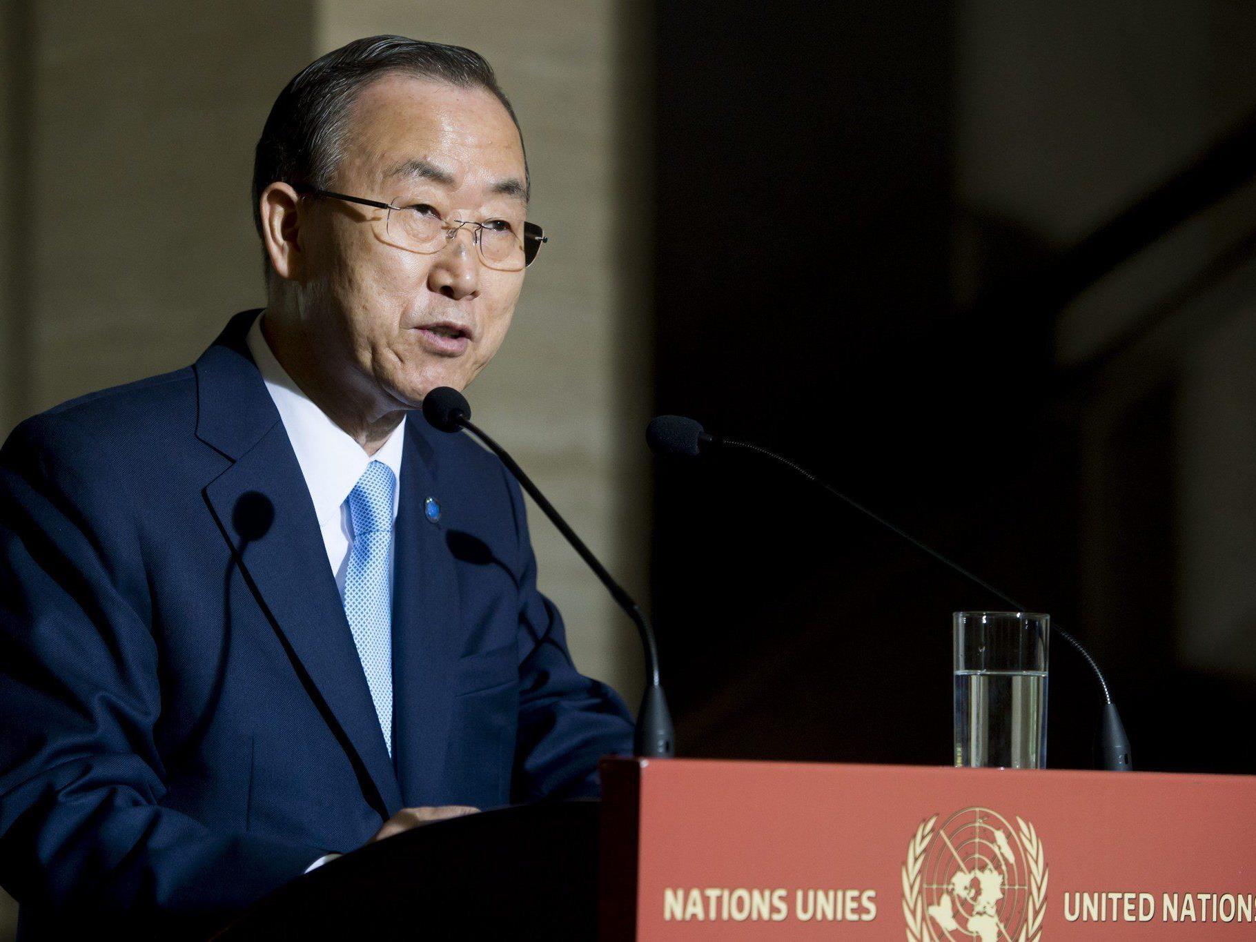 Ban Ki-moon gab bekannt, dass während der Auseinandersetzung in Syrien bisher mehr 100.000 Menschen ums Leben kamen.