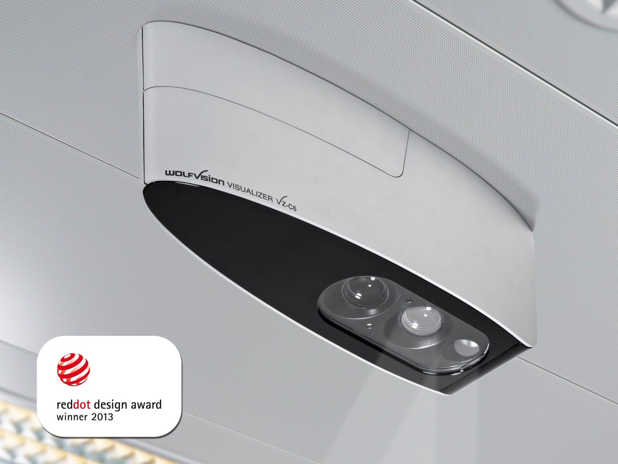 Der Visualizer VZ-C6 von WolfVision wurde mit dem red dot Design-Award prämiert. Der Visualizer VZ-C6 von WolfVision wurde mit dem red dot Design-Award prämiert.