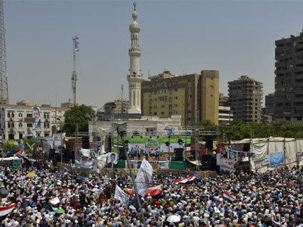 Touristen in Ägypten wird zu besonderer Vorsicht geraten. Touristen in Ägypten wird zu besonderer Vorsicht geraten.