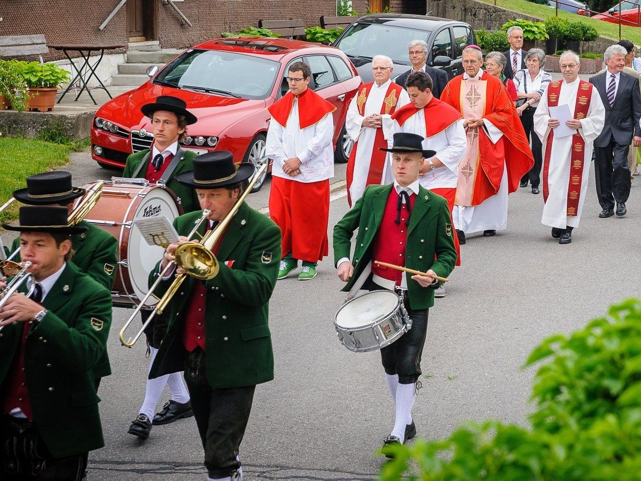 Die Jubilare wurden vom Musikverein Riefensberg zur Kirche geleitet Die Jubilare wurden vom Musikverein Riefensberg zur Kirche geleitet