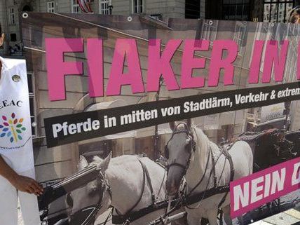 Fiaker-Befürworter und -Gegner trafen am Samstag zusammen.