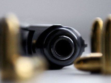 Am Samstag wurde ein Wiener in Wimpassing angeschossen, nun wird über die U-Haft entschieden. Am Samstag wurde ein Wiener in Wimpassing angeschossen, nun wird über die U-Haft entschieden.