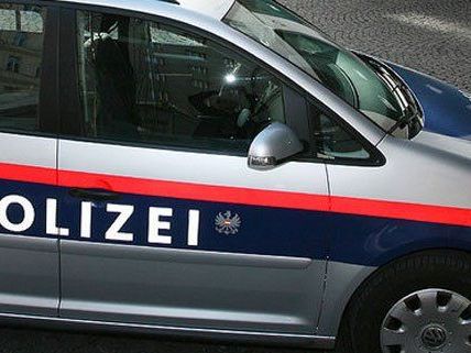 Drei Männer wurden am Freitag in WIen-Donaustadt festgenommen. Drei Männer wurden am Freitag in WIen-Donaustadt festgenommen.